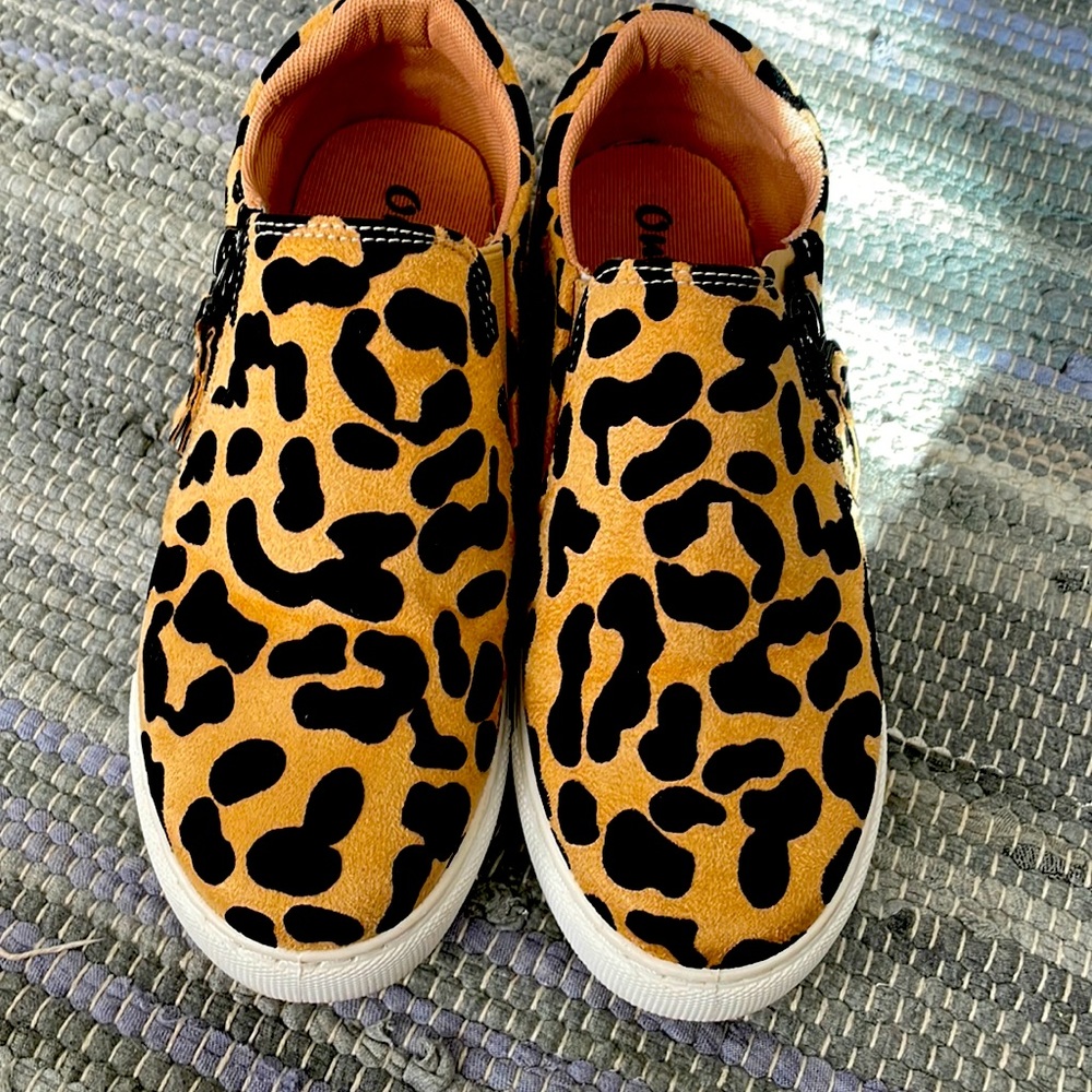 Leopard shoes